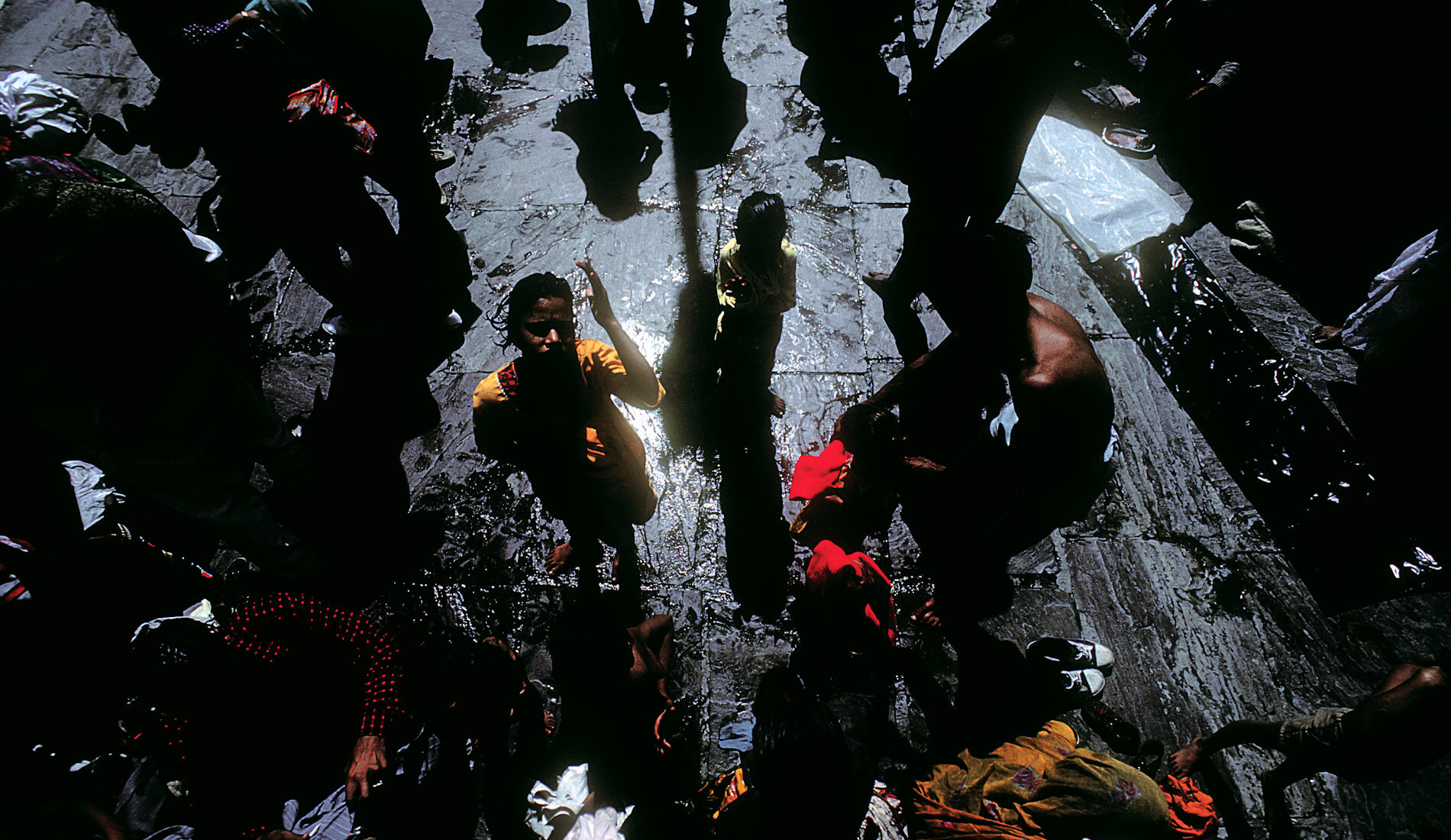 India 1992; Badrinath, abluzioni termali